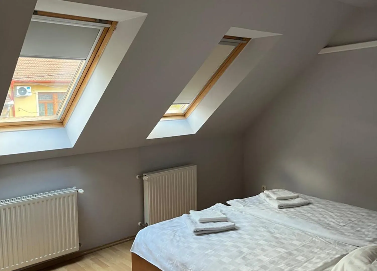 Aranykert Vendeghaz Guest House Eger