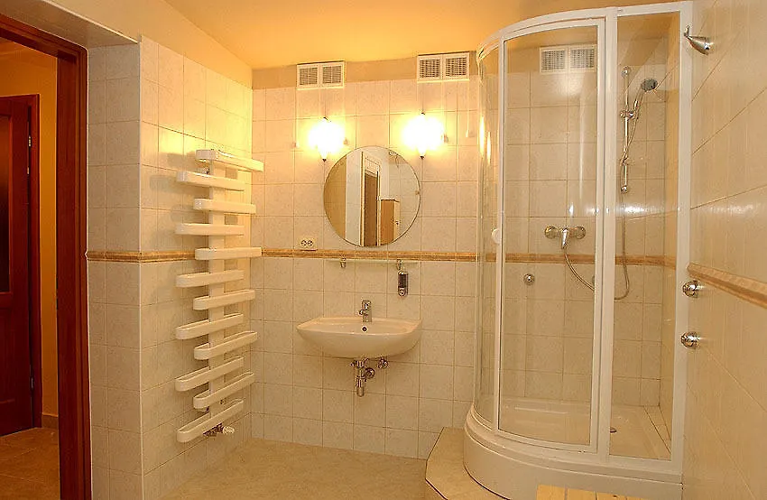 Aranykert Vendeghaz Guest House Eger
